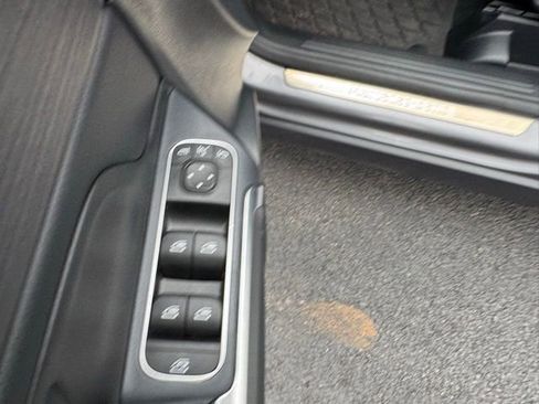 Used 2026 Mercedes-Benz GLB 250 4MATIC image 20