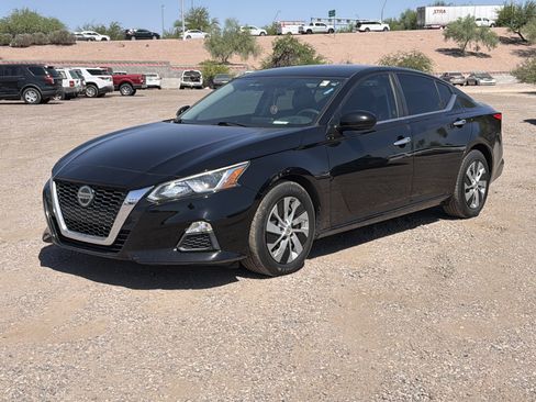 Used 2020 Nissan Altima 2.5 S FWD image 1