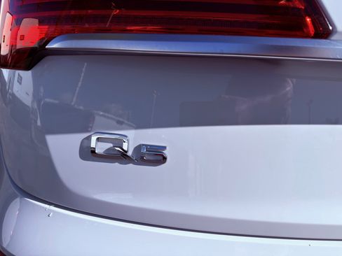 Used 2024 Audi Q5 2.0T Premium Plus image 41