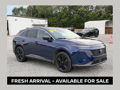 Used 2025 Nissan Murano SV FWD image 1