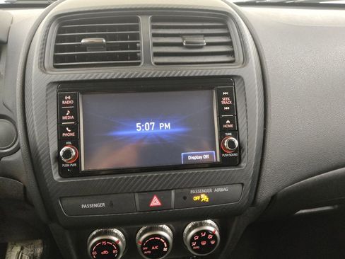 Used 2025 Mitsubishi Outlander Sport ES AWD/4WD image 25