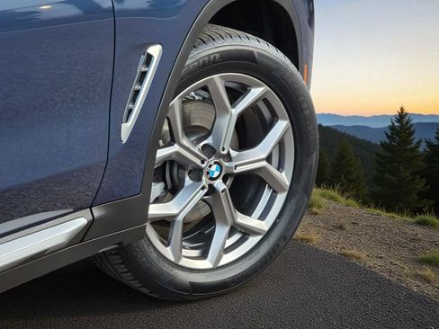 Used 2023 BMW X3 xDrive30i w/ Premium Package w/ZPA image 8