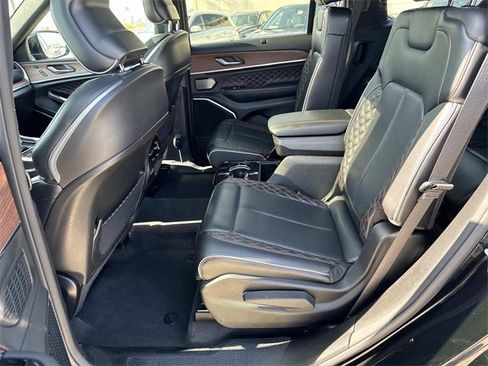 Used 2021 Jeep Grand Cherokee L Summit w/ Advanced Protech Group IV image 12