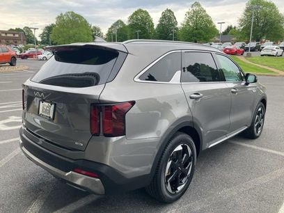 Used 2025 Kia Sorento EX w/ EX Panoramic Sunroof Package
