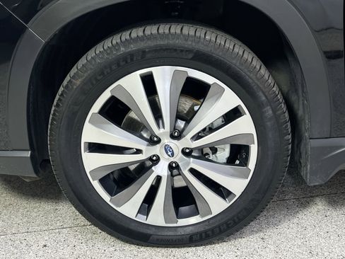 Used 2022 Subaru Ascent Limited w/ Technology Package image 16