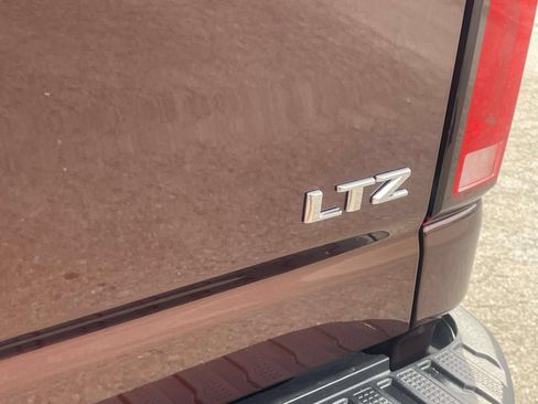Used 2024 Chevrolet Silverado 2500 LTZ w/ LTZ Plus Package AWD/4WD image 5