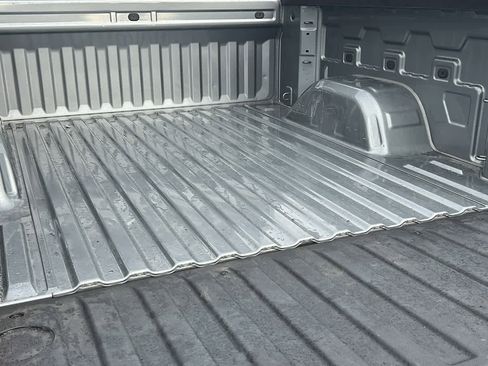 Used 2023 Chevrolet Silverado 1500 RST w/ Z71 Off-Road Package image 27