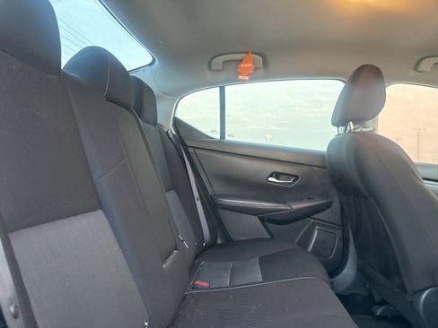 Certified 2022 Nissan Sentra SV image 37