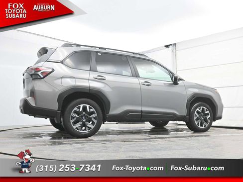 Certified 2025 Subaru Forester Premium image 17
