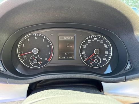 Used 2013 Volkswagen Passat 2.5 SE FWD image 26