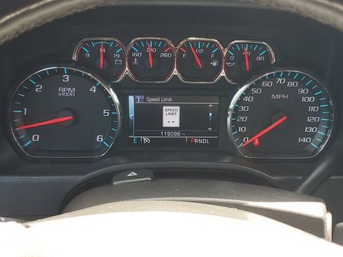 Certified 2018 Chevrolet Silverado 1500 LTZ w/ LTZ Plus Package AWD/4WD image 20