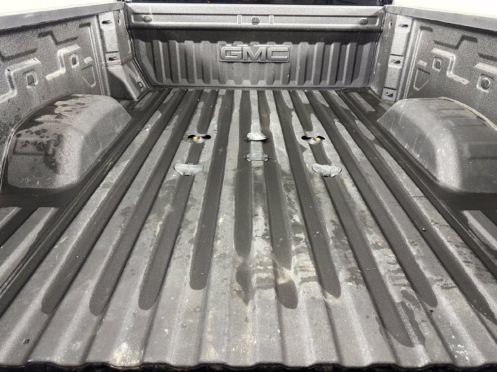 Used 2025 GMC Sierra 2500 AT4 w/ AT4 Premium Plus Package AWD/4WD image 29