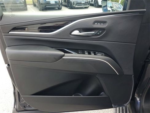 Used 2022 Cadillac Escalade Sport w/ Touring Package image 22