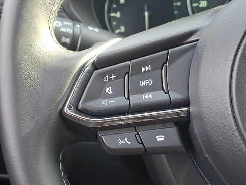 Used 2025 MAZDA CX-5 Signature image 22