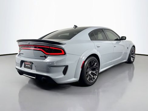 Used 2022 Dodge Charger SRT Hellcat w/ Harman/Kardon Audio Group image 5