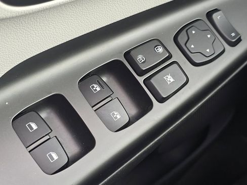 Used 2023 Hyundai Kona SEL w/ Convenience Package image 26