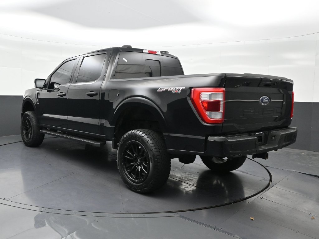 Used 2021 Ford F150 Lariat w/ Equipment Group 502A High AWD/4WD image 3