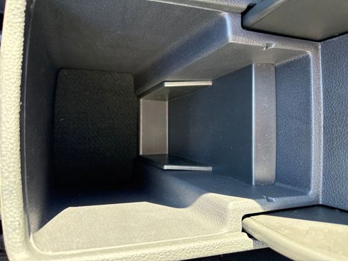 Certified 2021 Volkswagen Passat 2.0T SE image 26