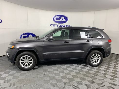 Used 2021 Jeep Grand Cherokee Laredo AWD/4WD image 6