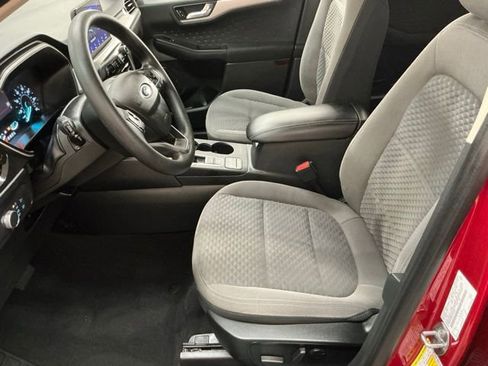 Used 2020 Ford Escape SE FWD image 13