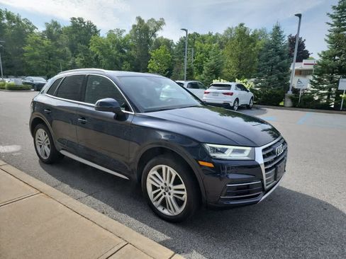 Used 2018 Audi Q5 2.0T Premium Plus w/ Premium Plus Package AWD/4WD image 11