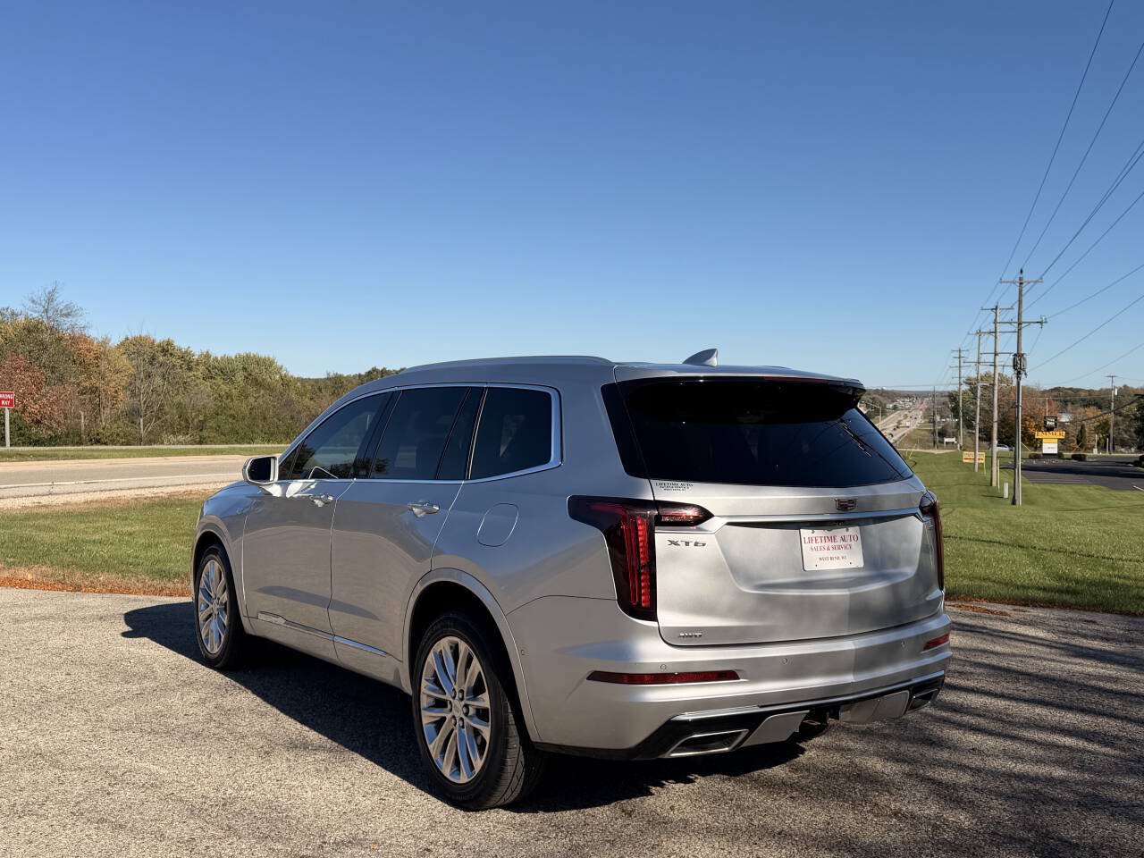 Used 2020 Cadillac XT6 Premium Luxury AWD/4WD image 3