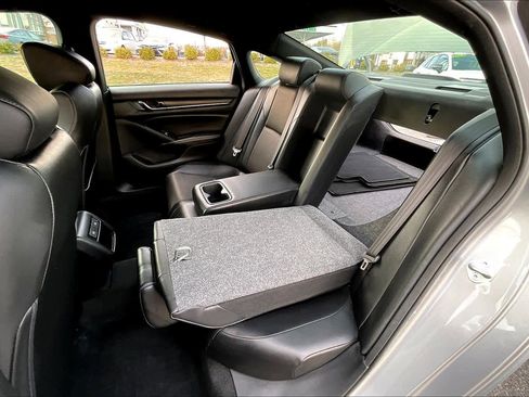 Used 2022 Honda Accord Sport image 19