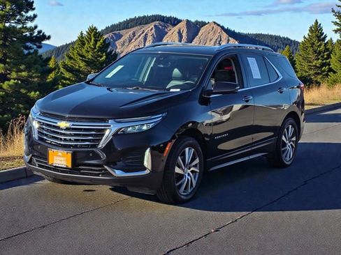 Used 2023 Chevrolet Equinox Premier image 3