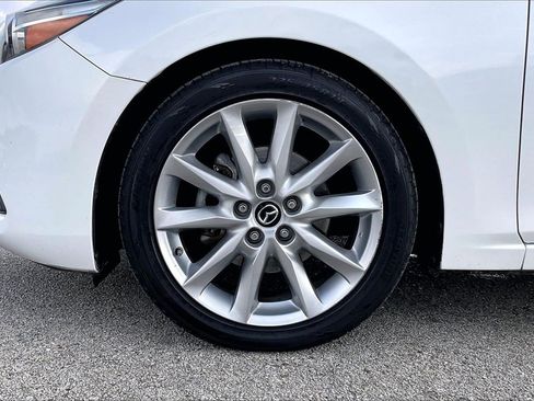 Used 2017 MAZDA MAZDA3 Grand Touring image 35