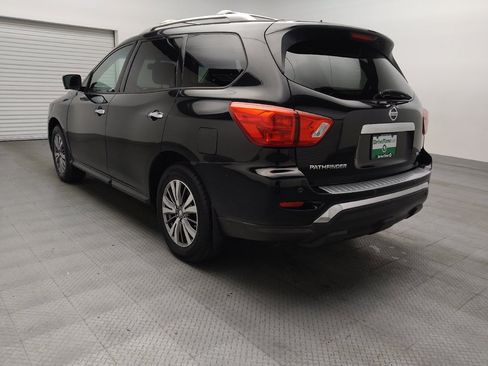 Used 2018 Nissan Pathfinder SL FWD image 5