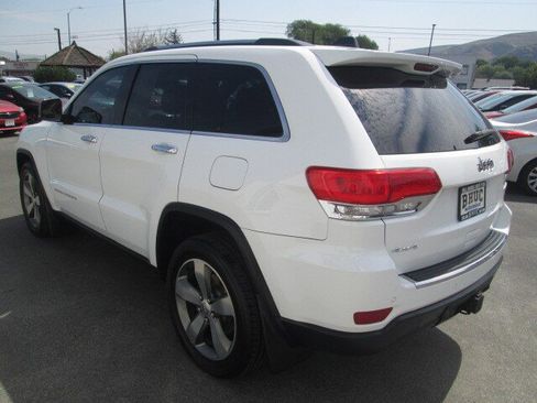 Used 2015 Jeep Grand Cherokee Limited w/ Trailer Tow Group IV image 4