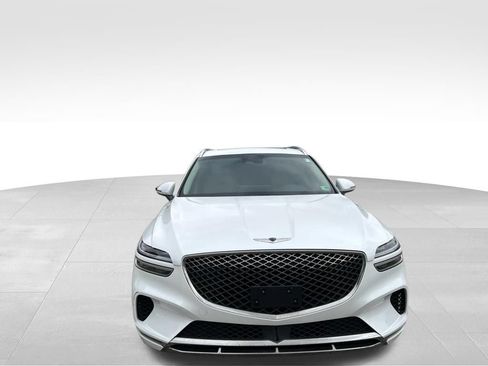Used 2023 Genesis GV70 2.5T w/ Select Package AWD/4WD image 9