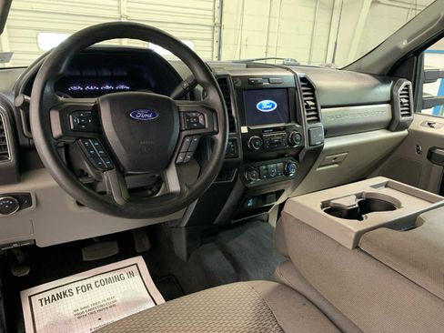 Used 2021 Ford F350 XLT image 5