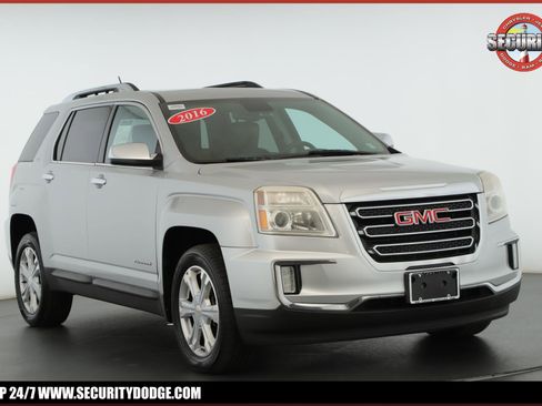 Used 2016 GMC Terrain SLT w/ Open Road Package image 1