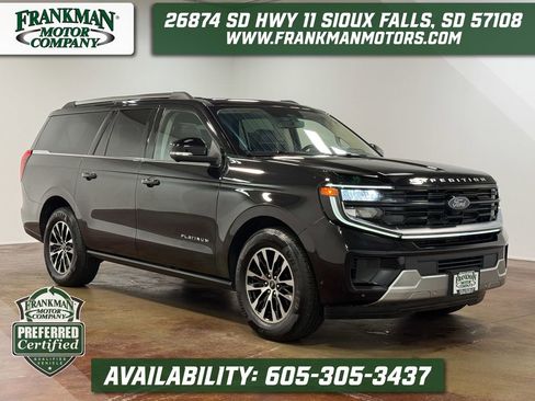 Used 2025 Ford Expedition Max Platinum AWD/4WD image 1