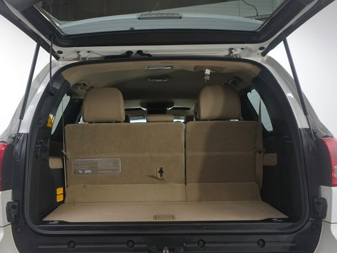 Used 2012 Toyota Sequoia Platinum image 21