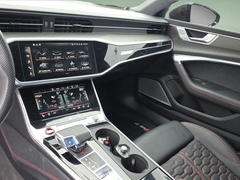 Used 2022 Audi RS 7 Sportback image 25