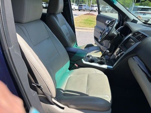 Used 2011 Ford Explorer Limited w/ 302A Rapid Spec Order Code AWD/4WD image 25