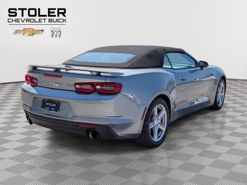 Used 2023 Chevrolet Camaro LT RWD image 5