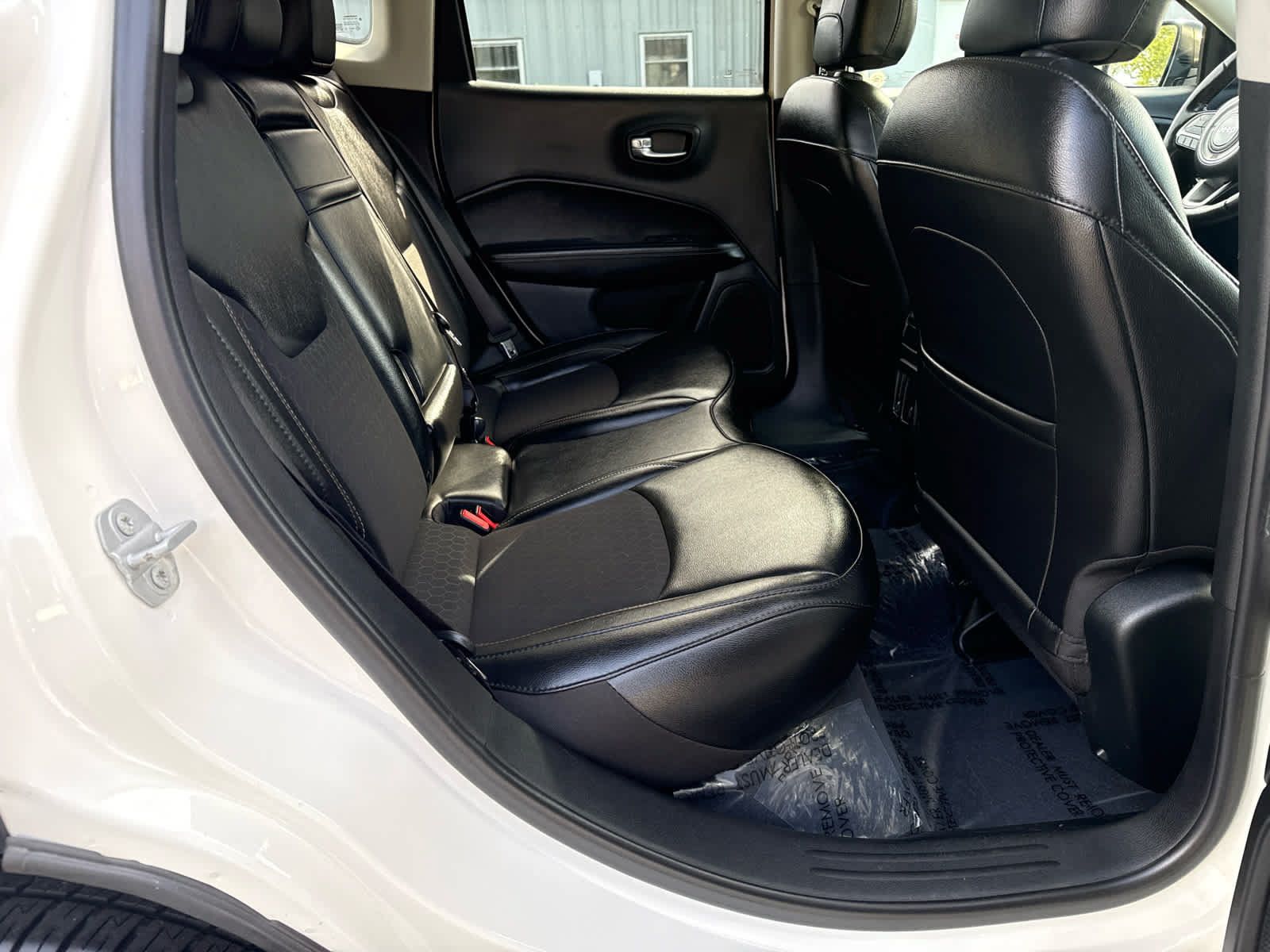 Used 2019 Jeep Compass Latitude w/ Popular Equipment Group AWD/4WD image 14