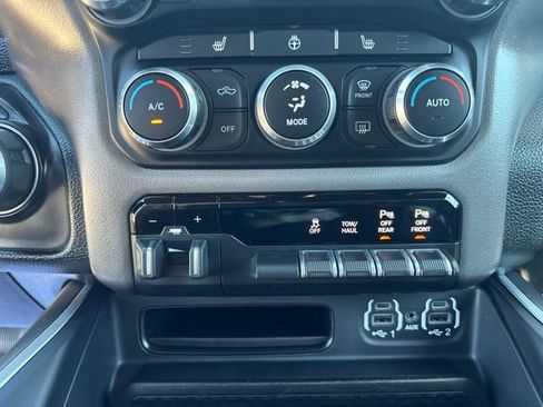 Used 2021 RAM 1500 Big Horn AWD/4WD image 7