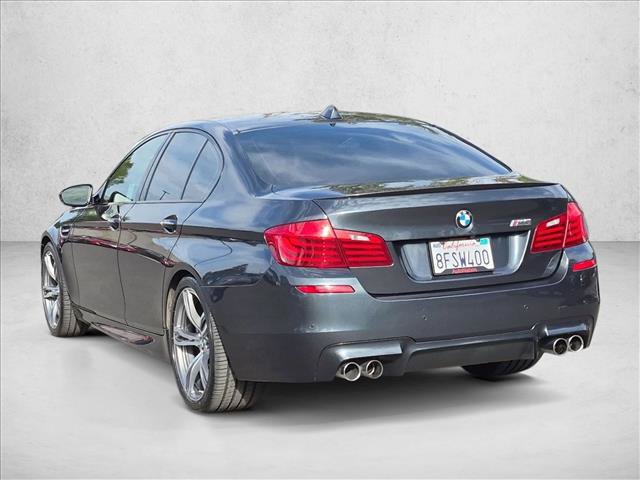 Used 2015 BMW M5 RWD image 8