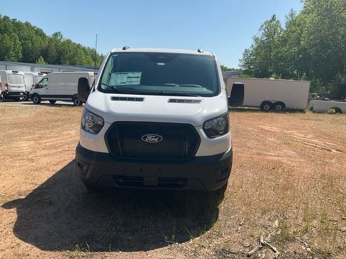 New 2026 Ford Transit 250 Low Roof RWD image 2