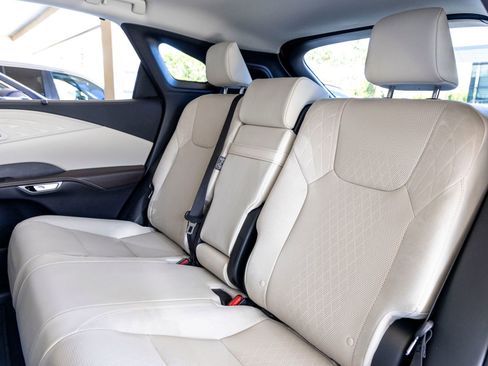 Used 2026 Lexus RX 450h AWD w/ Convenience Package image 21