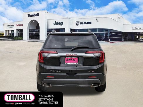 Used 2023 GMC Acadia AT4 w/ Technology Package AWD/4WD image 6
