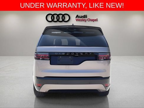 Used 2025 Land Rover Discovery Dynamic SE AWD/4WD image 4