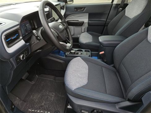 New 2025 Ford Maverick XLT w/ XLT Luxury Package image 20