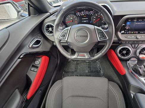Used 2021 Chevrolet Camaro SS w/ Redline Edition image 12