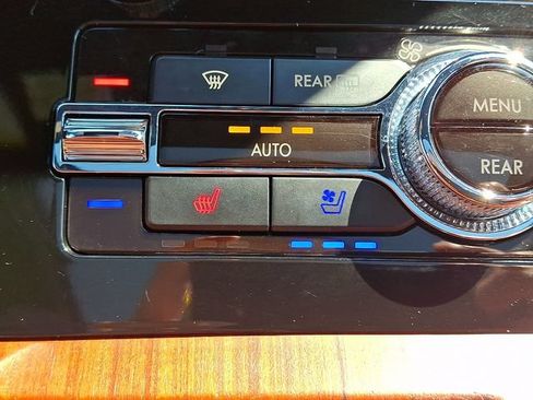 Used 2023 Lincoln Navigator L Reserve AWD/4WD image 25