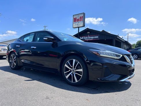 Used 2023 Nissan Maxima SL FWD image 1